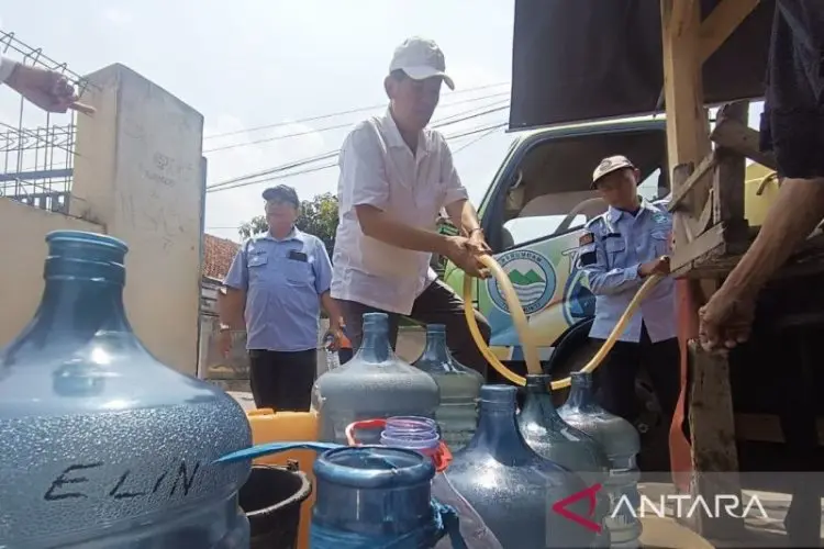 Perumdam-PMI Cianjur Siapkan Lima Tangki Air Bersih Layani Masyarakat