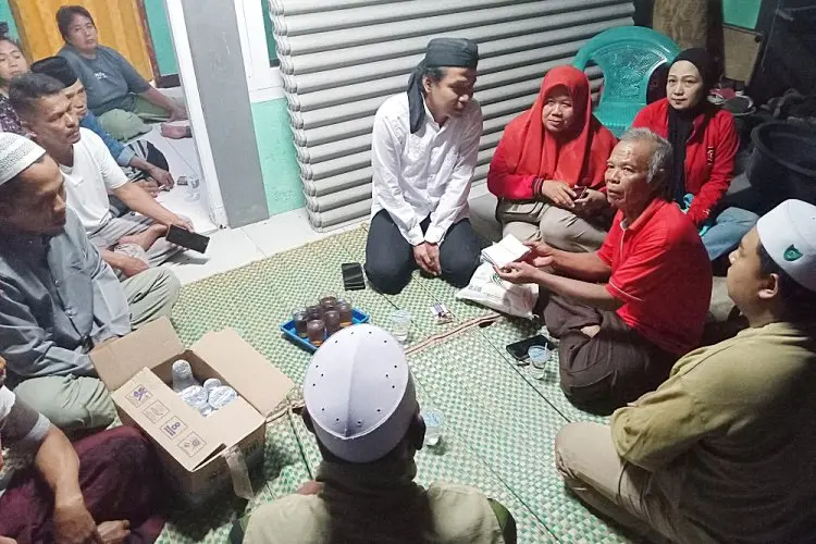 Musyafaur Rahman Tebar Bantuan ke Korban Angin Puting Beliung di Cimayang dan Situ Ilir