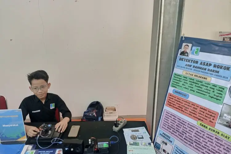 Luar Biasa... Siswa SD ini Ciptakan Detektor Asap Rokok