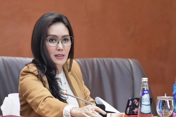 Curhat ke Paus Fransiskus, Rieke Diah Pitaloka Bahas Kasus Korupsi Rp300 Triliun Denda Rp5 Ribu