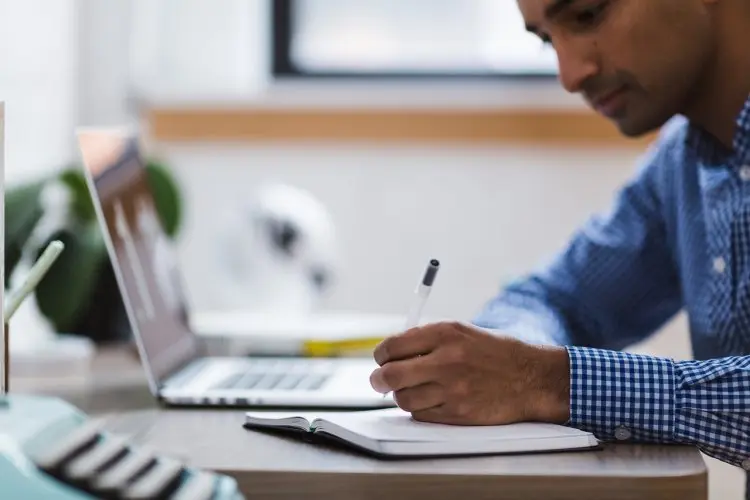 Bosan Belajar Bahasa? 8 Cara Seru Kuasai Bahasa Asing Tanpa Ribet!