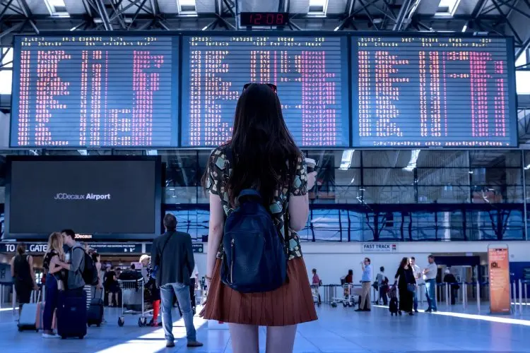 Tips Fashion untuk Traveler yang Ingin Tetap Kece Saat Jalan-Jalan