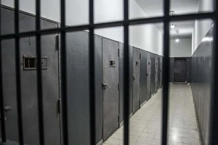 1750 Napi Inggris akan Dibebaskan untuk Mengurangi Kepadatan Penjara