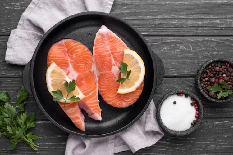 Ucapkan Selamat Tinggal pada Mata Kering! Nikmati Manfaat Ikan Salmon untuk Penglihatan Optimal