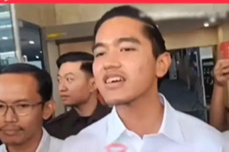 Jokowi Digadang-gadang Jadi Ketum PSI, Kaesang Pangarep: Gak Mungkin Anak Bapak Saling Berkompetisi