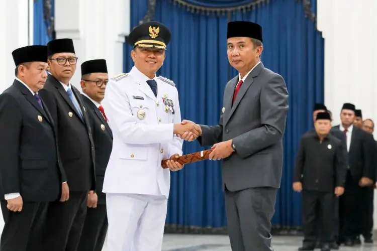 Resmi Dilantik, Pj Wali Kota Bandung A Koswara Siap Perbaiki Persoalan Transportasi 