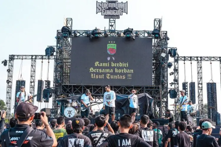 DT09 Setop Bawakan Lagu Bertema Persib