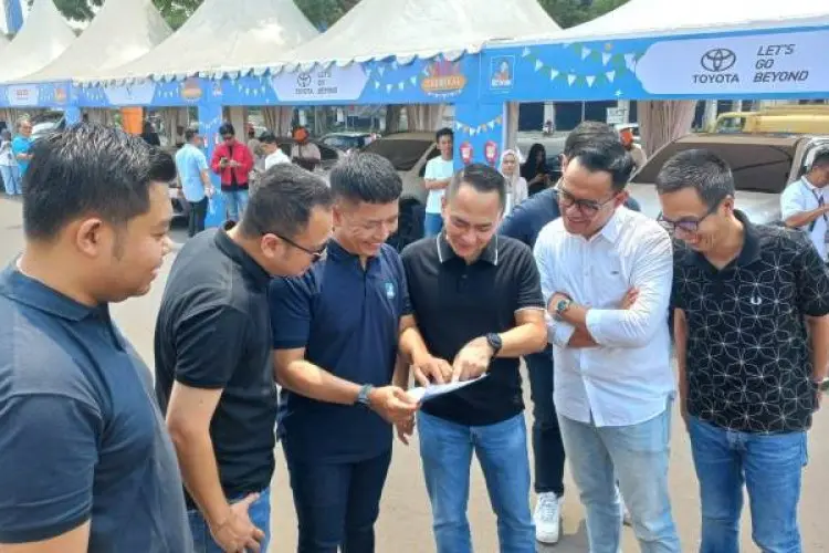 Pasar Otomotif Turun 17%, ACC Carnival Bandung Tawarkan Bunga 0%