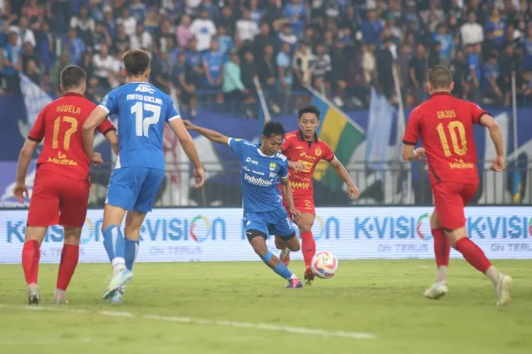 Nyaris di Surabaya! Ini Alasan Laga Persija vs Persib Akhirnya Pindah ke Samarinda