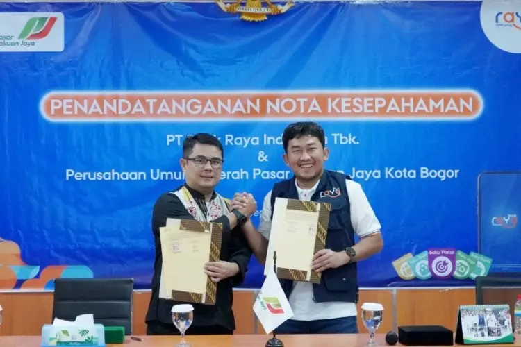 Perumda PPJ dan Bank Raya Dorong Digitalisasi Transaksi Pedagang Pasar Tradisional 