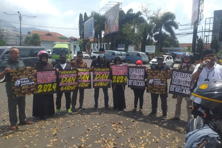 AMPG Desak Bawaslu Jabar Usut Dugaan Gratifikasi Ketua KPU dan Bawaslu Garut