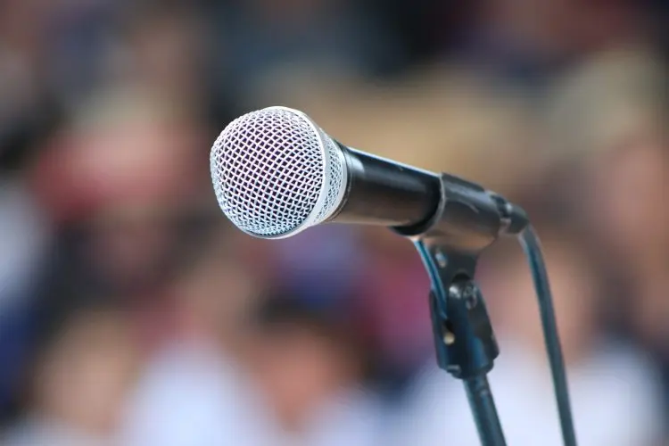 5 Rahasia Tersembunyi Para Public Speaker Sukses: Singkirkan Gugup, Raih Percaya Diri Maksimal