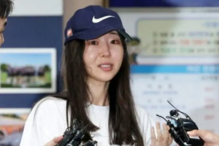 HYBE Sebut Aktivitas NewJeans Terhenti Gara-gara Min Hee Jin