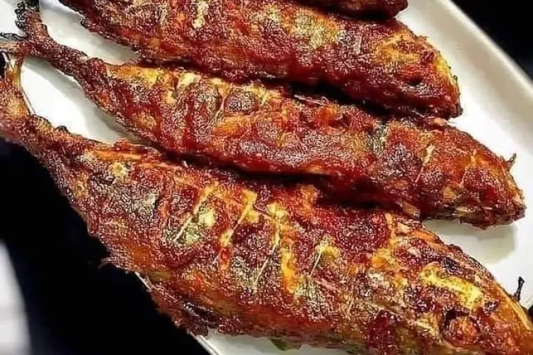 Sensasi Pedas Menggila! Rahasia Membuat Ikan Kembung Bumbu Rica yang Bikin Ketagihan