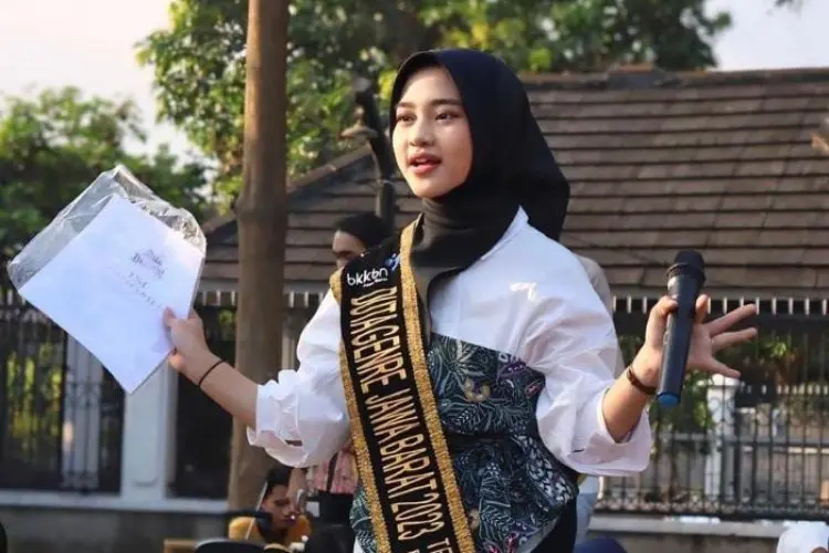 Program Ratu Bening Bawa Siswi Asal Cimahi Raih Juara Duta GenRe Indonesia 2024