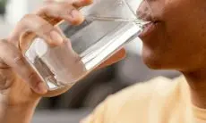 Hidrasi Sehat: Berapa Banyak Air yang Perlu Anda Minum Setiap Hari?