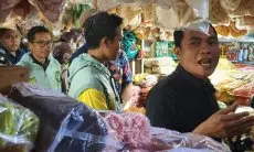 Soroti Kondisi Pasar di KBB, Pasangan Edi Rusyandi-Unjang Asari Siapkan Program Revitalisasi Pasar