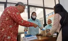 Pertahankan Status Bebas Rabies, Dispangtan Cimahi Vaksinasi dan Sterilisasi Ratusan Hewan Peliharaan