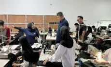 Sambangi Pabrik Garmen di Padalarang, Gilang Dirga Terkesan dengan Cara Kerja Para Buruh