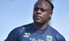 Victor Igbonefo Sampaikan Maaf Usai Persib Kalah dari Zhejiang FC