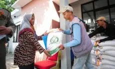 109.333 KPM di Kota Bandung Terima Bantuan Cadangan Pangan Pemerintah