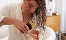 Rahasia Rambut Kuat: Cara Membuat Minyak Rambut DIY Sendiri