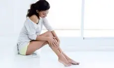 Punya Darah Manis? Simak Tips Ampuh untuk Mengurangi Bercak Gelap di Kaki agar Terlihat Lebih Cerah