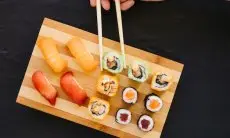 Capai Belasan Juta, Segini Harga Omakase Hadiah Kaesang Pangarep untuk Erina Gudono Setelah Lahiran
