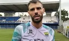 Tyronne Del Pino Waspadai Kebangkitan Semen Padang, Persib Siap Berjuang Keras Amankan Kemenangan