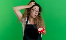 Mengatasi Rambut Rontok: 5 Bahan Dapur untuk Rambut Panjang dan Indah