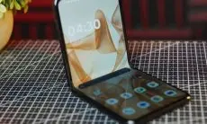 Motorola Razr 50: Perpaduan Antara Desain Ikonik dan Performa Tinggi