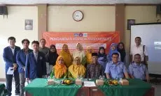 Universitas Nurtanio Bandung Berikan Aplikasi 'Augmented Reality' Cegah Stunting untuk Kader Aisyiyah Cimahi