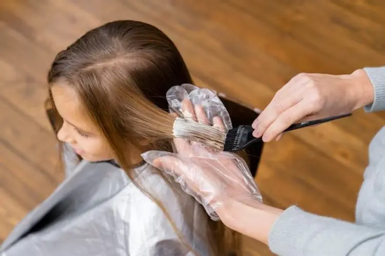 Masker Rambut DIY: Alpukat dan Telur untuk Mengatasi Kerusakan Akibat Rambut Diwarnai
