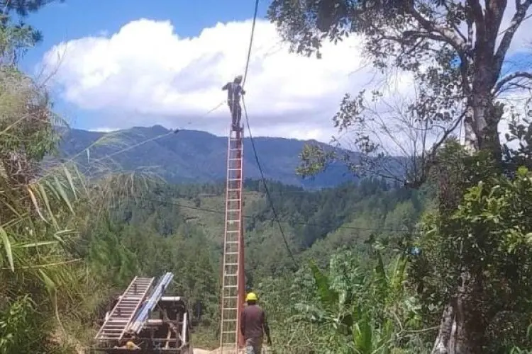 Hari Pelanggan Nasional, PLN Hadirkan Listrik 24 Jam Bagi Warga 25 Desa di Sulsel