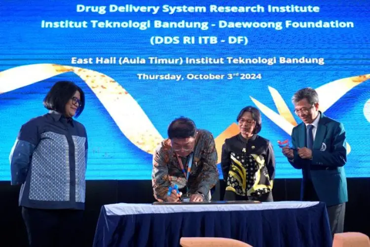 FOTO: Peresmian Laboratorium Bersama ITB-Daewoong