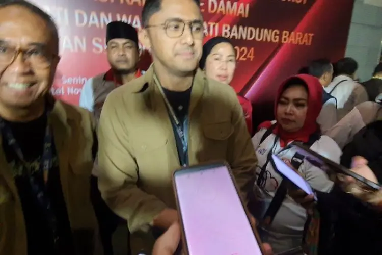 Besaran LADK Dinilai Tak Rasional, Hengki Kurniawan Minta Semua Paslon Transparan