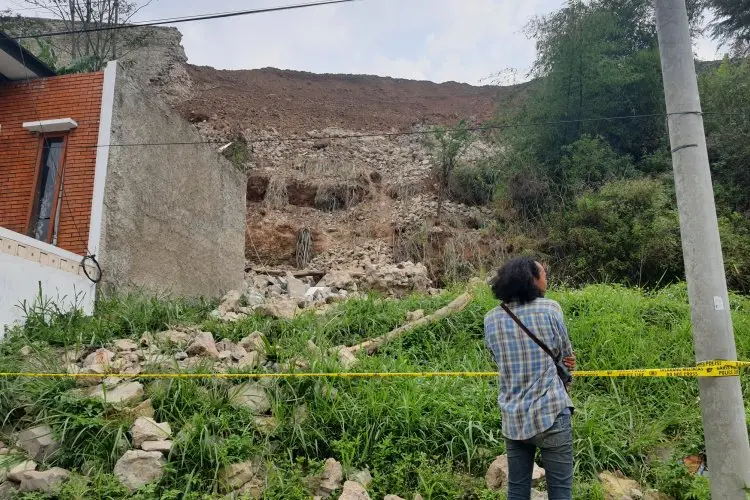 Diduga Tak Berizin, Ketua RW 17 BCL sebut Pengembang Mandalika Residence Masuk Daftar Hitam