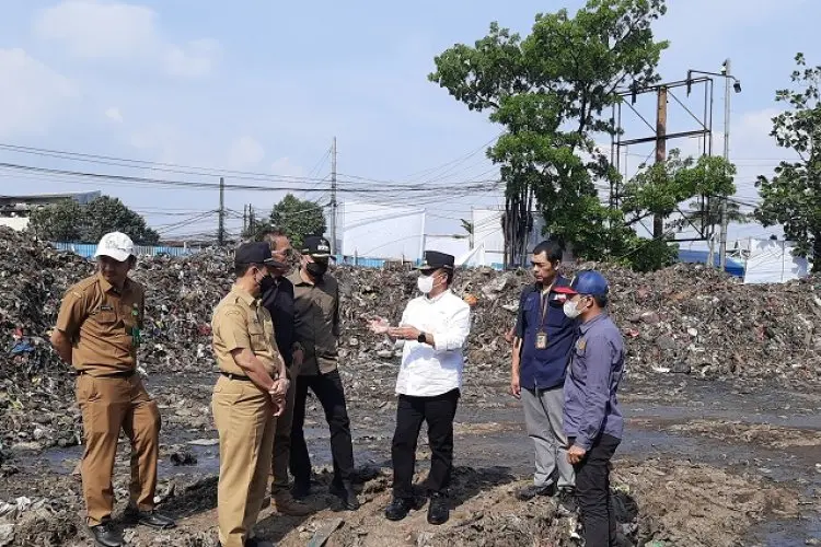 Enggan Kurangi Sampah? Siap-siap Bandung Raya Terjadi Ledakan Sampah