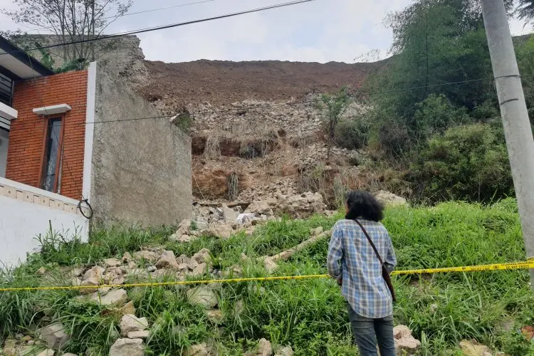 Hasil Mediasi, DPRD Kota Cimahi Pastikan Proses Pembangunan Perumahan Mandalika Residence Dihentikan 