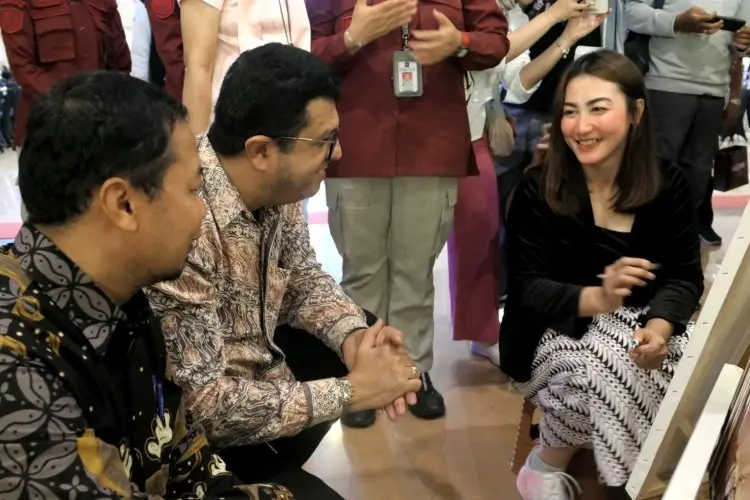 FOTO: Sisternet Goes to Campus Ajak Ratusan Mahasiswi UMY Menjadi Pemimpin Masa Depan