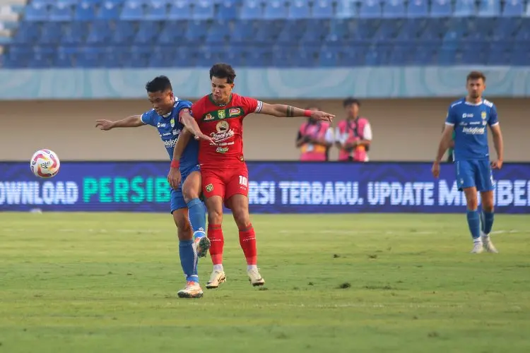 Ini Alasan Paul Munster Persebaya Kalah Dari Persib