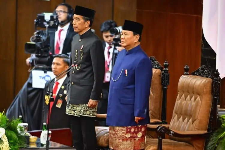 Sikap Kami: Makeup Kemiskinan