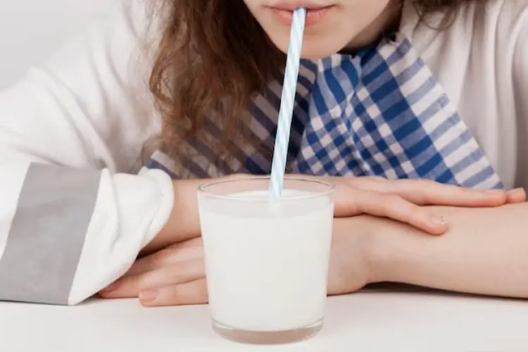 Susu Basi? Stop Ragu! Cek Segera dengan Cara Mudah dan Praktis Ini