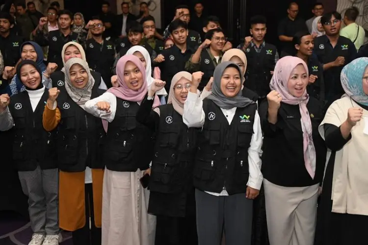 Bey Machmudin Minta Generasi Muda Bantu Urai Masalah Sampah Bandung Raya