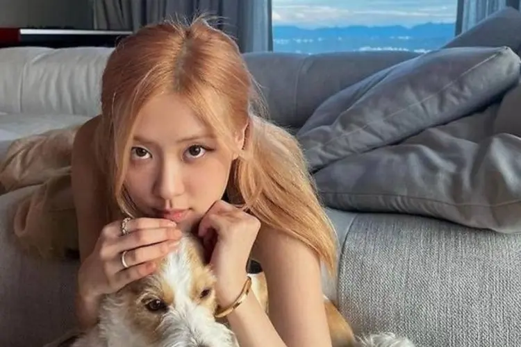Penggemar Penasaran dengan Rumah Rose BLACKPINK di Tengah Popularitas 'APT'