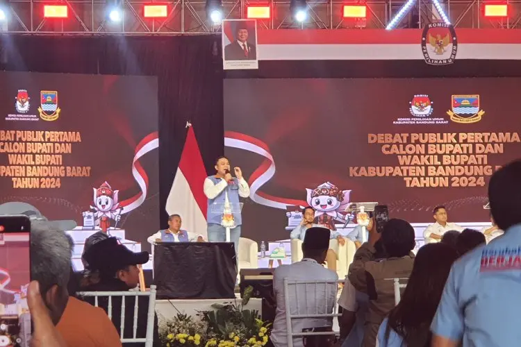 Telak, Umpan Lambung Pertanyaan Gilang Dirga saat Debat Publik Bikin Jeje Terpojok