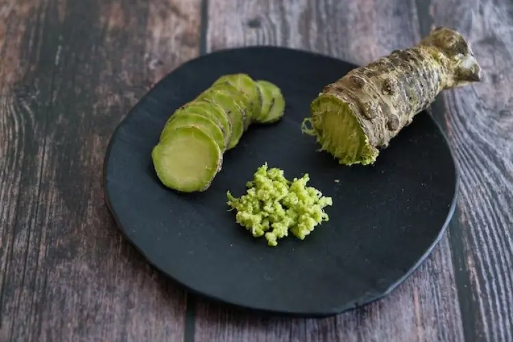 Manfaat Wasabi: Bumbu Pedas yang Menyehatkan dan Menggugah Selera