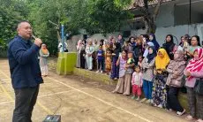 Gak Kalah Saing dengan Calon Artis Lainnya, Begini Cara Gilang Dirga Gaet Suara Emak-emak di Bandung Barat