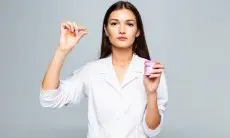 Waspadai! 6 Efek Samping Berbahaya dari Pil Penurunan Berat Badan