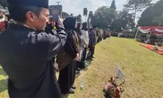 Sebanyak 17.934 Anggota KPPS untuk Pilkada KBB Resmi Dilantik, KPU Ingatkan Jaga Kondisi Kesehatan 